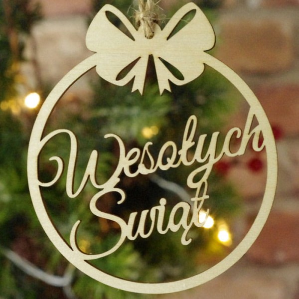 Bombka-ze-sklejki-z-napisem-wesołych-świąt.jpg