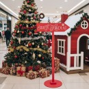 drogowskaz święty mikołaj, dekoracje bożonarodzeniowe.jpg