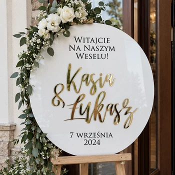 Koło z imionami pary młodej z pleksi