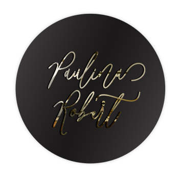 Czarne koło z lustrzanymi napisami